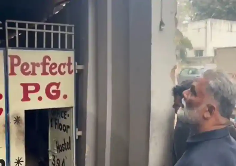 गर्ल्स हॉस्टल में छापा मारने पहुंच गए पप्पू यादव, बोले-सम्राट बाबू बच्चियां डरी हुईं हैं, बचा लीजिए