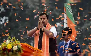 नितिन नबीन बने बीजेपी के राष्ट्रीय अध्यक्ष, पटना में जश्न—प्रदेश कार्यालय में आतिशबाजी कर मिठाई बांटी गई 