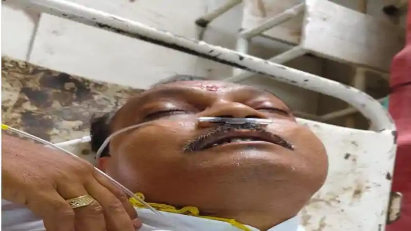 कोर्ट में थी तारीख... उसी दिन भतीजे ने चाचा को मारी गो*ली कोर्ट में थी तारीख... उसी दिन भतीजे ने चाचा को मारी गो*ली