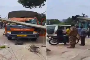 राजेंद्र भवन के पास बड़ा हादसा, CRPF की चलती गाड़ी पर पोल गिरने से चालक जख्मी