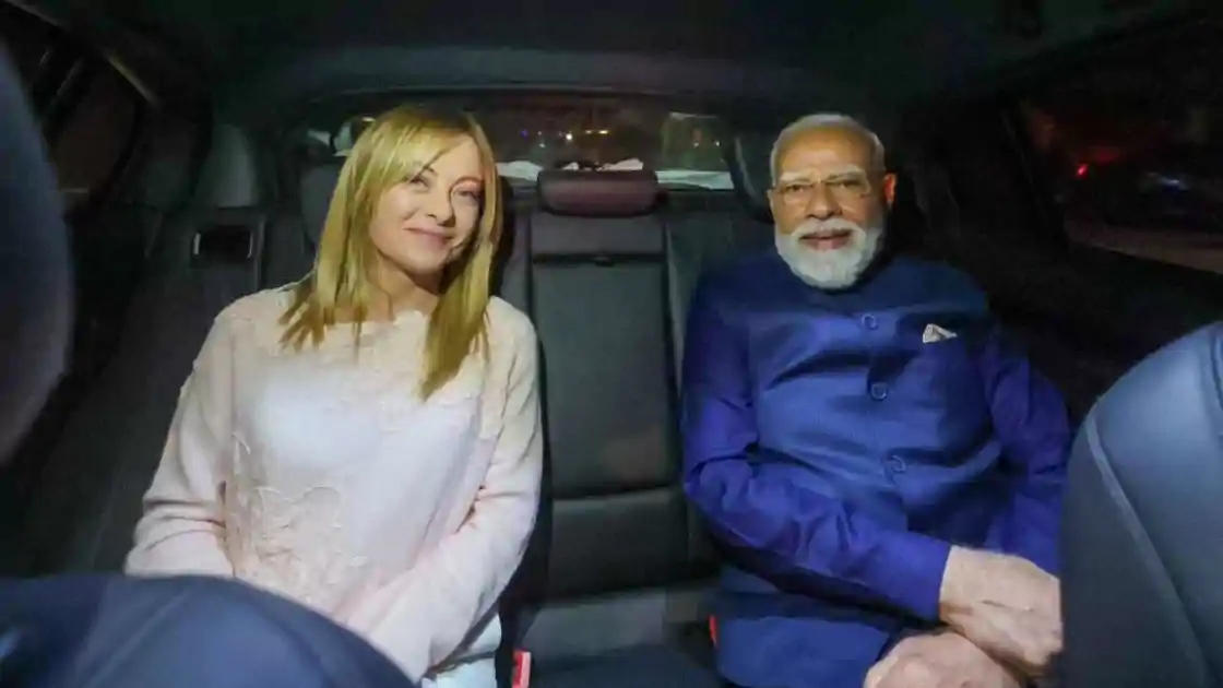  'रोम में स्वागत है, मेरे दोस्त!', PM मोदी ने जॉर्जिया मेलोनी को गिफ्ट की मेलोडी टॉफी, साथ डिनर, एक ही कार में गए घूमने 