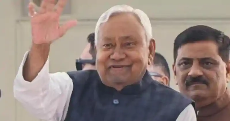 नीतीश सरकार का नया मंत्रिमंडल घोषित: सम्राट चौधरी, विजय सिन्हा, श्रेयसी सिंह सहित कई नेताओं को मंत्रालय की जिम्मेदारी, कुल 26 लोगों को मिली जगह Nitish Kumar