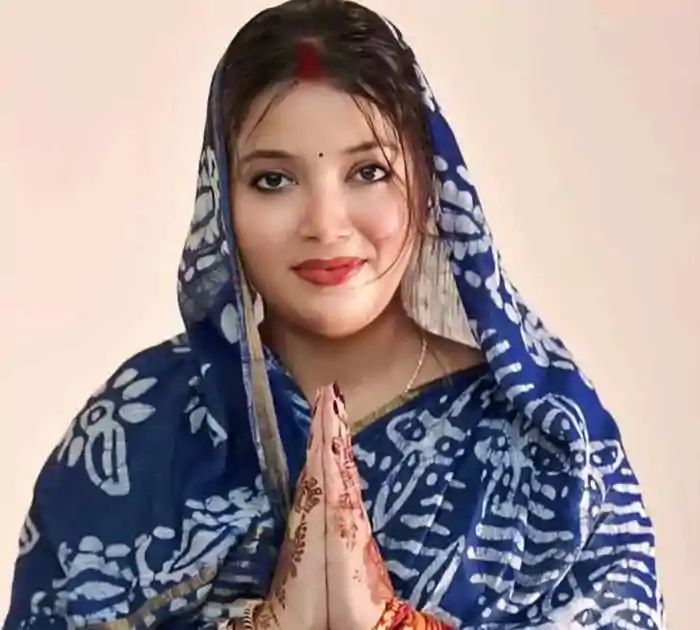 काराकाट से आज नॉमिनेशन करेंगी ज्योति सिंह, यूजर्स बोले- पवन संग विवाद था सिर्फ़ ड्रामा?