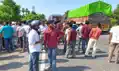 अनियंत्रित ट्रक ने बाइक में मारी टक्कर, एक की मौत, एक घायल