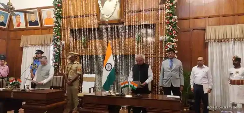 पांच साल बाद झारखंड को मिला नया लोकायुक्त, जस्टिस अमिताभ कुमार गुप्ता ने ली शपथ पांच साल बाद झारखंड को मिला नया लोकायुक्त, जस्टिस अमिताभ कुमार गुप्ता ने ली शपथ
