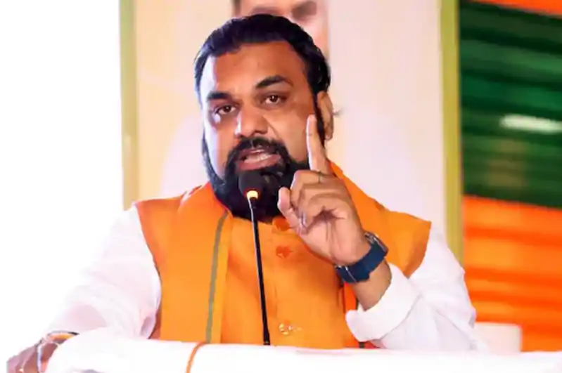 राज्य में निर्मित उत्पादों को सरकार देगी प्राथमिकता, उद्यमियों को भूमि उपलब्ध कराने में भी मिलेगा सहयोग राज्य में निर्मित उत्पादों को सरकार देगी प्राथमिकता, उद्यमियों को भूमि उपलब्ध कराने में भी मिलेगा सहयोग