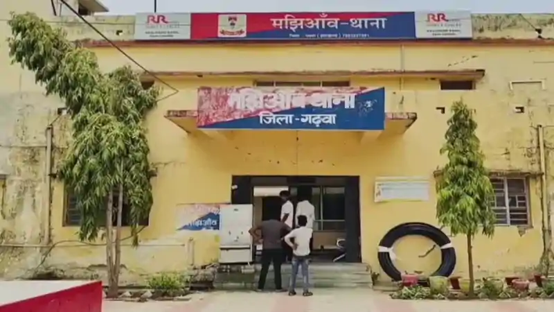 ससुराल गए दामाद को पुल से नीचे फेंका! मरने से पहले बोला-साला समेत 5-6 लोगों ने पीटा, इलाके में कोहराम 