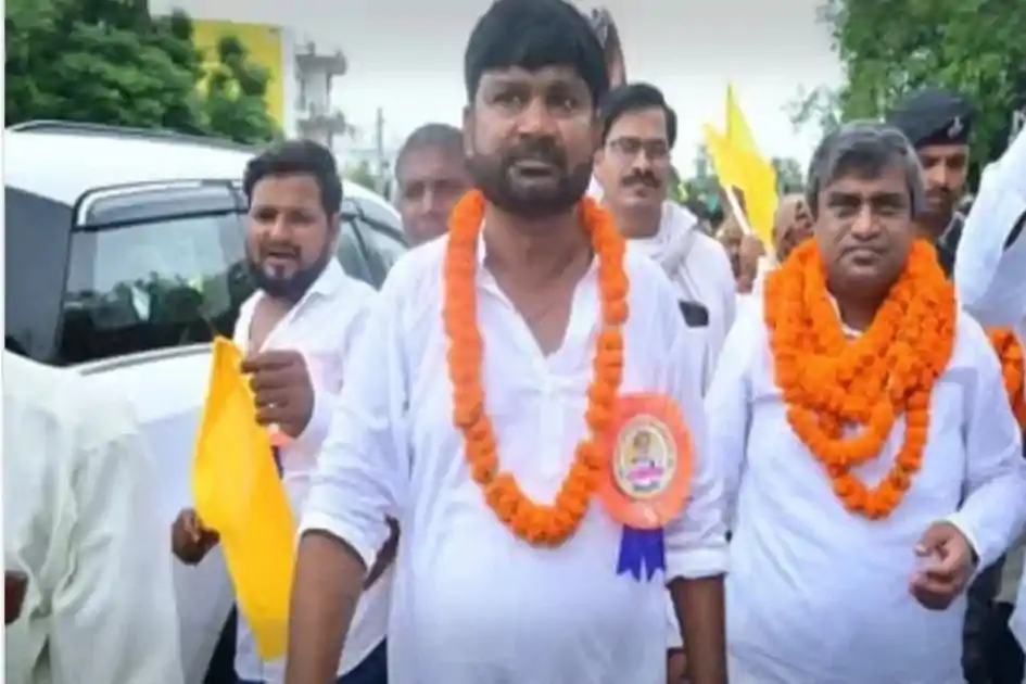 गढ़वा : पुरानी बैंक डकैती मामले में राजद प्रत्याशी सत्येंद्र साह गिरफ्तार, पेशी आज 