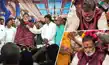 मंच पर खड़े-खड़े पप्पू यादव को आया चक्कर, गिरते-गिरते बचे सांसद-manch par khade-khade pappu yadav ko aaya chakkar, girte-girte bache sansad