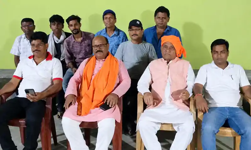 बीएलओ पर मनमानी और फर्जी वोटर जोड़ने का आरोप, भाजपा ने दी आंदोलन की चेतावनी बीएलओ पर मनमानी और फर्जी वोटर जोड़ने का आरोप, भाजपा ने दी आंदोलन की चेतावनी