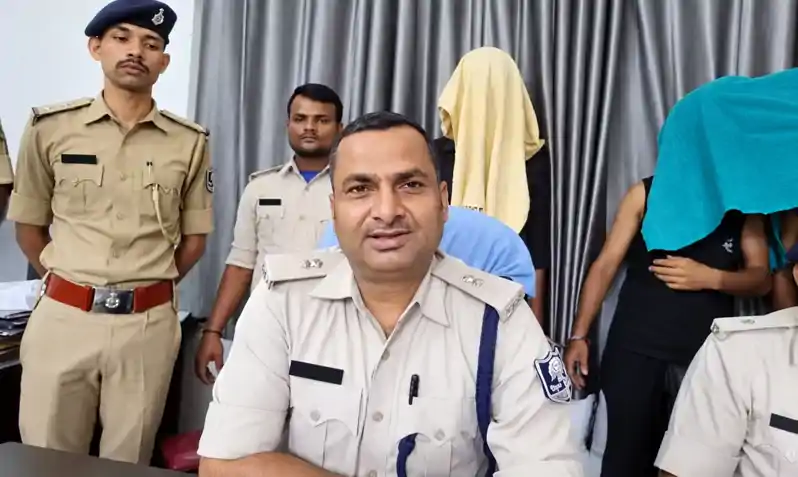 पुलिस की बड़ी कार्रवाई, 6.28 ग्राम स्मैक बरामद, सहरसा तक जुड़े तार, 3 गिरफ्तार