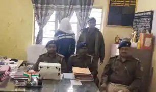 पलामू में राशन दुकान से 3.27 किलो गां*जा बरामद, संचालक गिरफ्तार