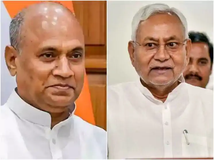 नीतीश के कार्यक्रम में दिखे RCP सिंह, क्या फिर थामेंगे JDU का दामन?