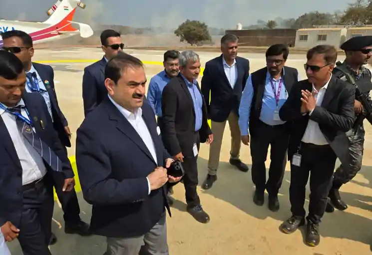 भागलपुर में 30 हजार करोड़ की मेगा परियोजना का जायजा लेने पहुंचे गौतम अदाणी, 12 हजार लोगों को मिलेगा रोजगार