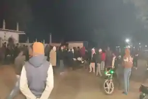 जामताड़ा में आपसी रंजिश में चलीं खुलेआम गो*लियां, फा*यरिंग में दुकानदार गंभीर रूप से घायल