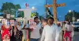 नीट पेपर लीक मामला, पीएम और शिक्षा मंत्री का फूंका पुतला