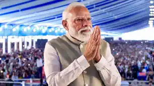 प्रधानमंत्री मोदी ने रचा इतिहास, 8931 दिन पूरे, बने देश के सबसे लंबे समय तक सरकार चलाने वाले नेता, पवन कुमार चामलिंग को पीछे छोड़ा