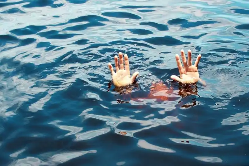 धनबाद : तालाब में डूबने से दो चचेरे भाइयों की मौ*त, गांव में छाया मातम धनबाद : तालाब में डूबने से दो चचेरे भाइयों की मौ*त, गांव में छाया मातम