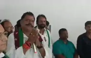 राजद प्रत्याशी लल्लू मुखिया के काफिले पर हमला: बेढना गांव में पथराव, ललन सिंह पर साजिश का आरोप