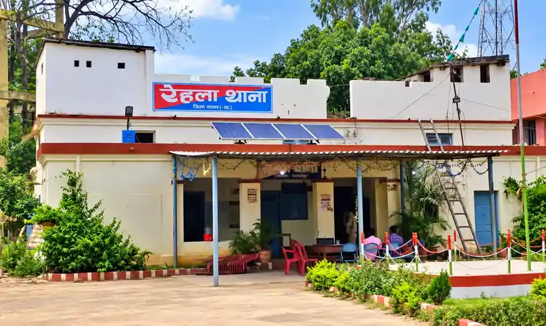 ग्रासिम इंडस्ट्रीज लिमिटेड कैंपस के 7 क्वार्टरों में चोरी, छानबीन में जुटी पुलिस