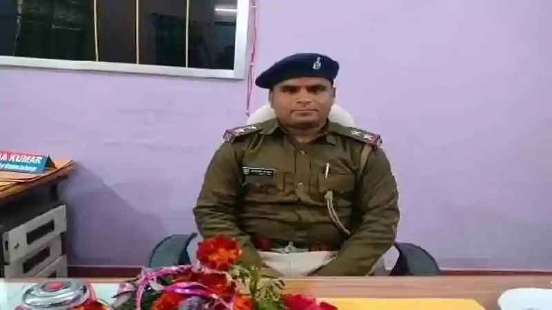 रिश्वत प्रकरण में फंसे पुलिस अधिकारी की मुश्किलें बढ़ीं, हाईकोर्ट ने ठुकराई जमानत याचिका 