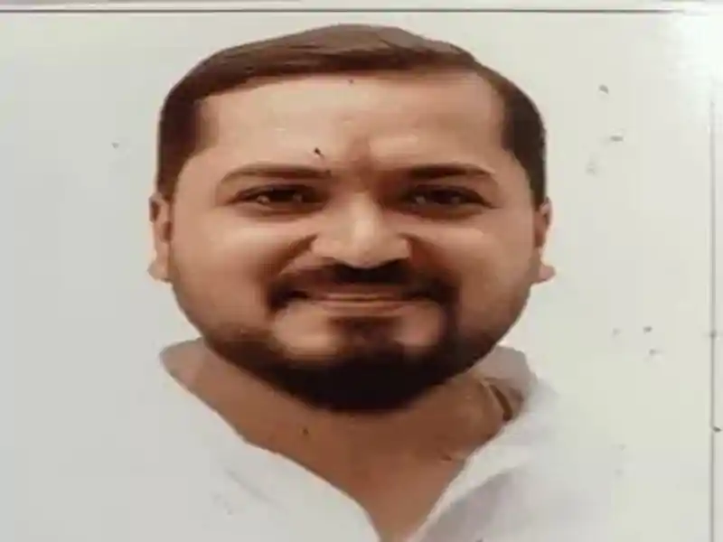 बेलसंड विधायक के मुजफ्फरपुर आवास पर पुलिस की रेड बेलसंड विधायक के मुजफ्फरपुर आवास पर पुलिस की रेड