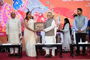 रांची की बढ़ती गर्मी पर राज्यपाल की चिंता, युवाओं से जल संरक्षण और वृक्षारोपण की अपील