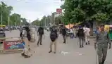 नीट पेपर लीक: डीएम आवास पर पथराव, हालात पर काबू के लिए पुलिस की हवाई फायरिंग