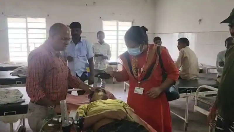 धनबाद में दर्दनाक हादसा! टैंक की सफाई करने उतरे दो मजदूरों की मौ*त धनबाद में दर्दनाक हादसा! टैंक की सफाई करने उतरे दो मजदूरों की मौ*त