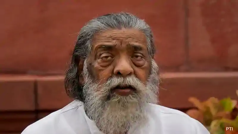 जल-जंगल-जमीन की लड़ाई के योद्धा दिशोम गुरु को मरणोपरांत पद्मभूषण, पत्नी रूपी सोरेन लेंगी पुरस्कार जल-जंगल-जमीन की लड़ाई के योद्धा दिशोम गुरु को मरणोपरांत पद्मभूषण, पत्नी रूपी सोरेन लेंगी पुरस्कार
