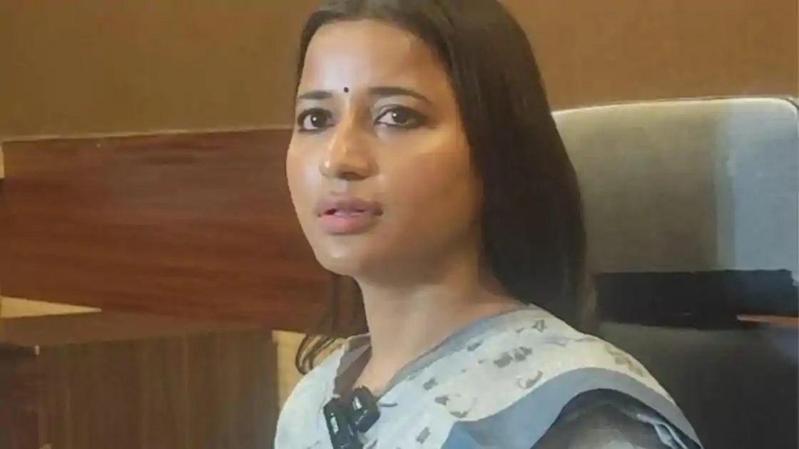 पूर्व विधायक अंबा प्रसाद ने कांग्रेस-झामुमो पर साधा निशाना, पिता के निष्कासन को बताया 'दबाव की कार्रवाई'