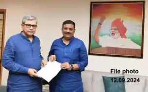 लौकहा बाजार स्टेशन पर होगा वाशिंग पिट निर्माण, मधुबनी और सीमावर्ती इलाकों के लाखों रेल यात्रियों को बड़ी सौगात! बोले संजय झा   