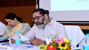 जनहित सर्वोपरि..झारखंड में भीषण गर्मी को लेकर CM हेमंत सोरेन का बड़ा फैसला, उपायुक्त-SP, CO और BDO को दिया आदेश