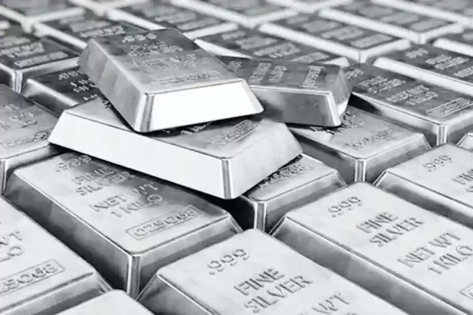 भाई दूज पर चांदी के दामों में बड़ी गिरावट, 6 हजार रुपये तक हुई सस्ती 