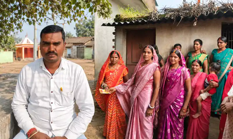कंडाबेर पंचायत के विभिन्न कर्मा अखाड़ों में सोनिया देवी ने बांटी खुशियां कंडाबेर पंचायत के विभिन्न कर्मा अखाड़ों में सोनिया देवी ने बांटी खुशियां
