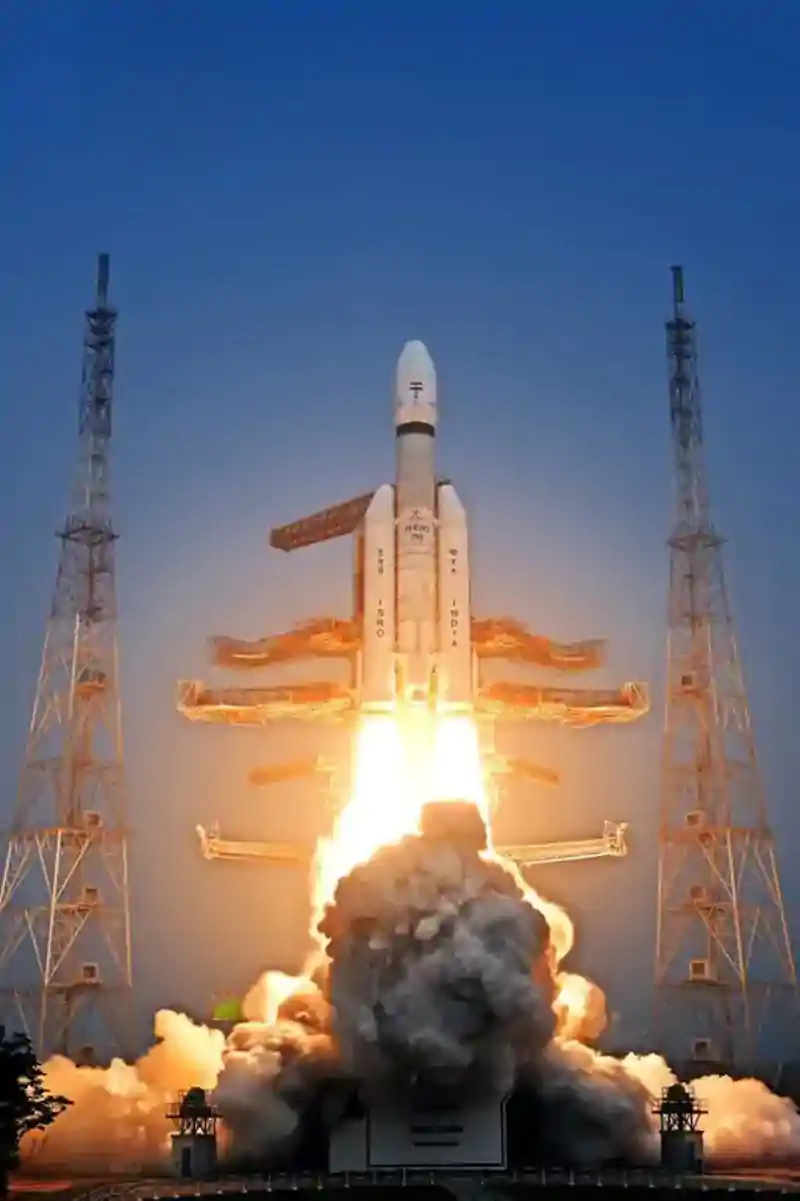 ISRO का ‘बाहुबली’ कारनामा, 6,100 किलो का सैटेलाइट 'ब्लूबर्ड ब्लॉक-2' सफलतापूर्वक अंतरिक्ष में स्थापित ISRO का ‘बाहुबली’ कारनामा, 6,100 किलो का सैटेलाइट 'ब्लूबर्ड ब्लॉक-2' सफलतापूर्वक अंतरिक्ष में स्थापित
