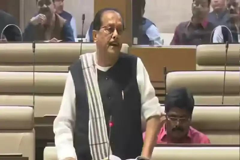 समावेशी विकास पर सरकार का जोर, अबुआ बजट में जेंडर समानता के लिये 34,211 करोड़ तय समावेशी विकास पर सरकार का जोर, अबुआ बजट में जेंडर समानता के लिये 34,211 करोड़ तय