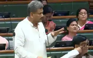 सदन में उठा कंप्यूटर टीचर की कमी का मसला, शिक्षा मंत्री ने दिया जवाब