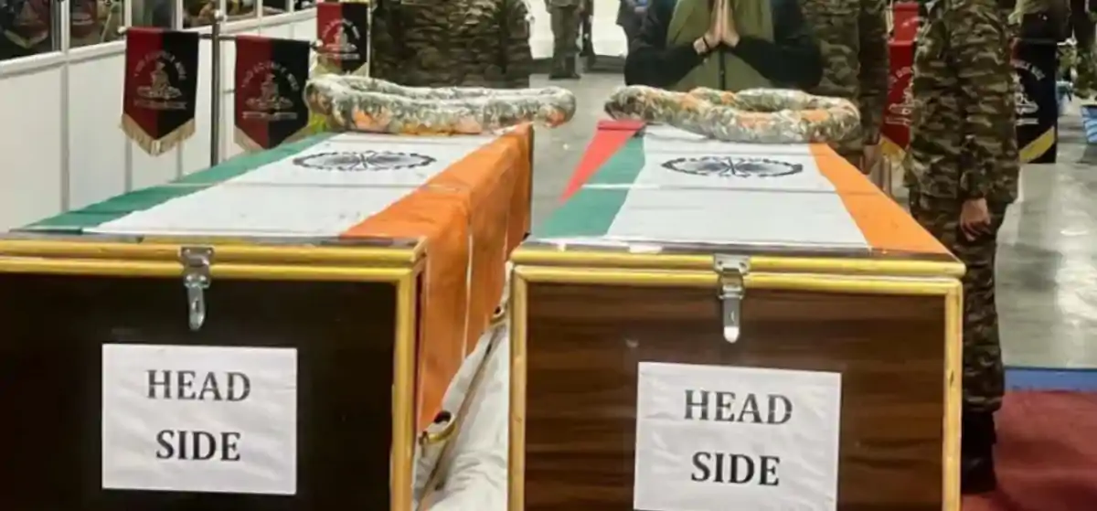 रांची पहुंचा डोडा हादसे में शहीद जवानों का पार्थिव शरीर, नम आंखों से दी गई श्रद्धांजलि 