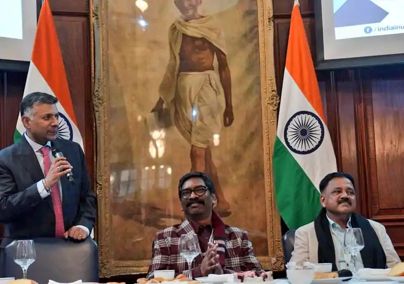भारतीय उच्चायोग के कार्यक्रम में मुख्यमंत्री हेमंत सोरेन, वैश्विक मंच पर साझा किया झारखंड का विज़न भारतीय उच्चायोग के कार्यक्रम में मुख्यमंत्री हेमंत सोरेन, वैश्विक मंच पर साझा किया झारखंड का विज़न