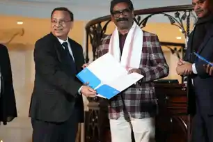 लंदन में झारखंड के निवेश भविष्य पर मंथन, नवीन जिंदल समूह के साथ साझेदारी को मिली नई दिशा