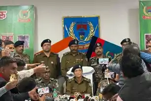 चाईबासा ऑपरेशन से टूटी नक्सलियों की कमर, 17 माओवादी ढेर