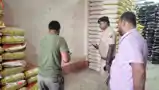 गोदाम का ताला तोड़ हजारों की चोरी, संदिग्ध युवक हिरासत में, सीसीटीवी खंगाल रही पुलिस