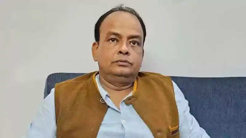 कैंसर की महंगी दवाओं पर स्वास्थ्य मंत्री ने केंद्र को घेरा कैंसर की महंगी दवाओं पर स्वास्थ्य मंत्री ने केंद्र को घेरा