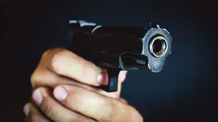 पटना में 3 लोगों की हत्या, अपराधियों ने कारोबारी को गोली मारी