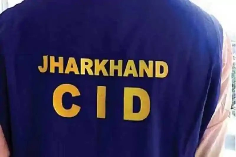 सहारा घोटाले में CID की कार्रवाई, सुब्रत राय के बेटों के खिलाफ रेड कॉर्नर नोटिस की तैयारी सहारा घोटाले में CID की कार्रवाई, सुब्रत राय के बेटों के खिलाफ रेड कॉर्नर नोटिस की तैयारी