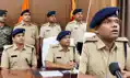 पुलिस की बड़ी कार्रवाई: अंतरजिला गिरोह के 3 अपराधी गिरफ्तार, कई अवैध सामान बरामद