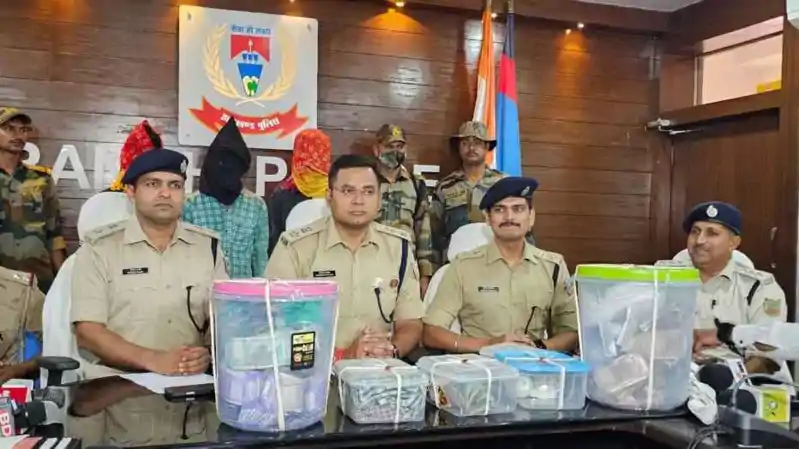 24 घंटे में सुलझा जगन्नाथपुर मंदिर ह*त्याकांड, पहचान छुपाने के लिए हुई थी गार्ड की हत्या 24 घंटे में सुलझा जगन्नाथपुर मंदिर ह*त्याकांड, पहचान छुपाने के लिए हुई थी गार्ड की हत्या