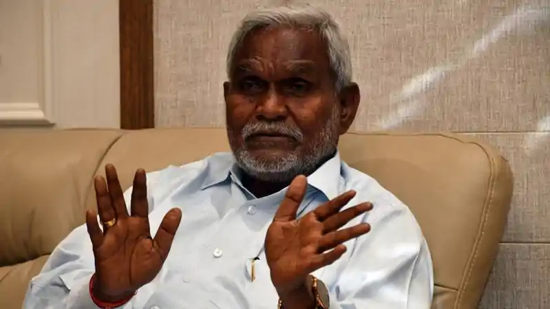 कुल्लू-मनाली में छुट्टियों के दौरान चंपई सोरेन के पोते वीर सोरेन का निधन, झारखंड में शोक की लहर कुल्लू-मनाली में छुट्टियों के दौरान चंपई सोरेन के पोते वीर सोरेन का निधन, झारखंड में शोक की लहर