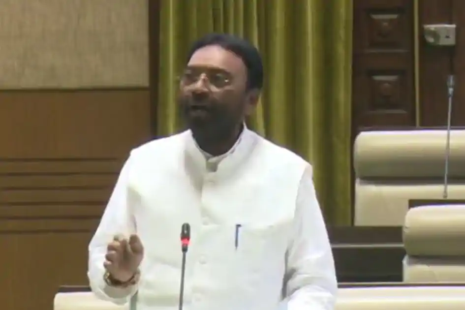 विधानसभा में गूंजा देवघर जल संकट का मुद्दा, पुनासी योजना की रफ्तार पर उठे सवाल